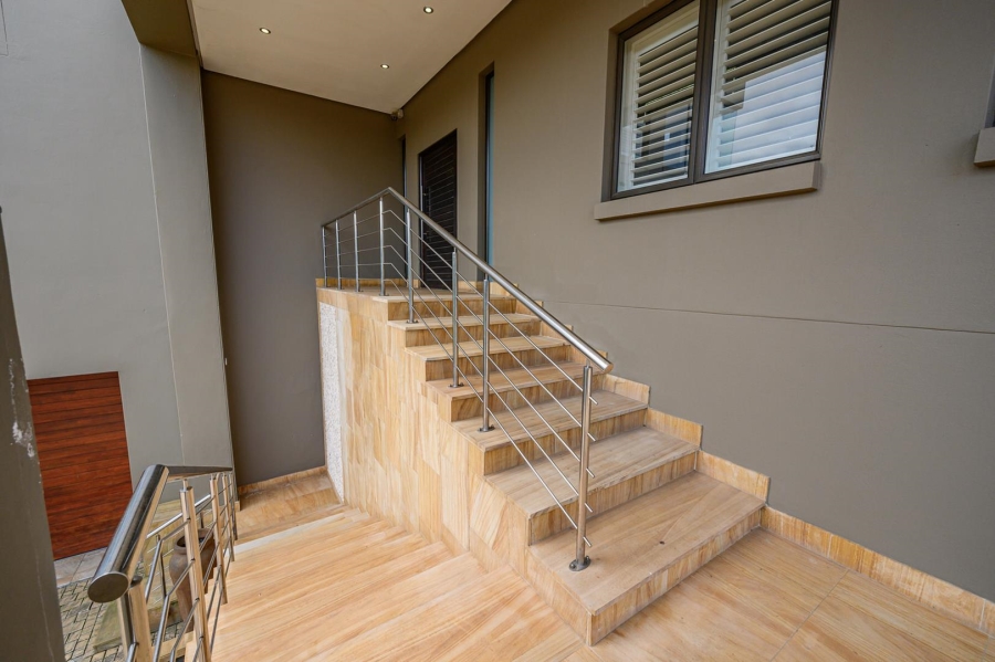 5 Bedroom Property for Sale in Mill Park Eastern Cape